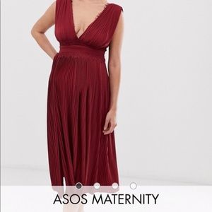 ASOS DESIGN Maternity Lace Pleated Midi Dress